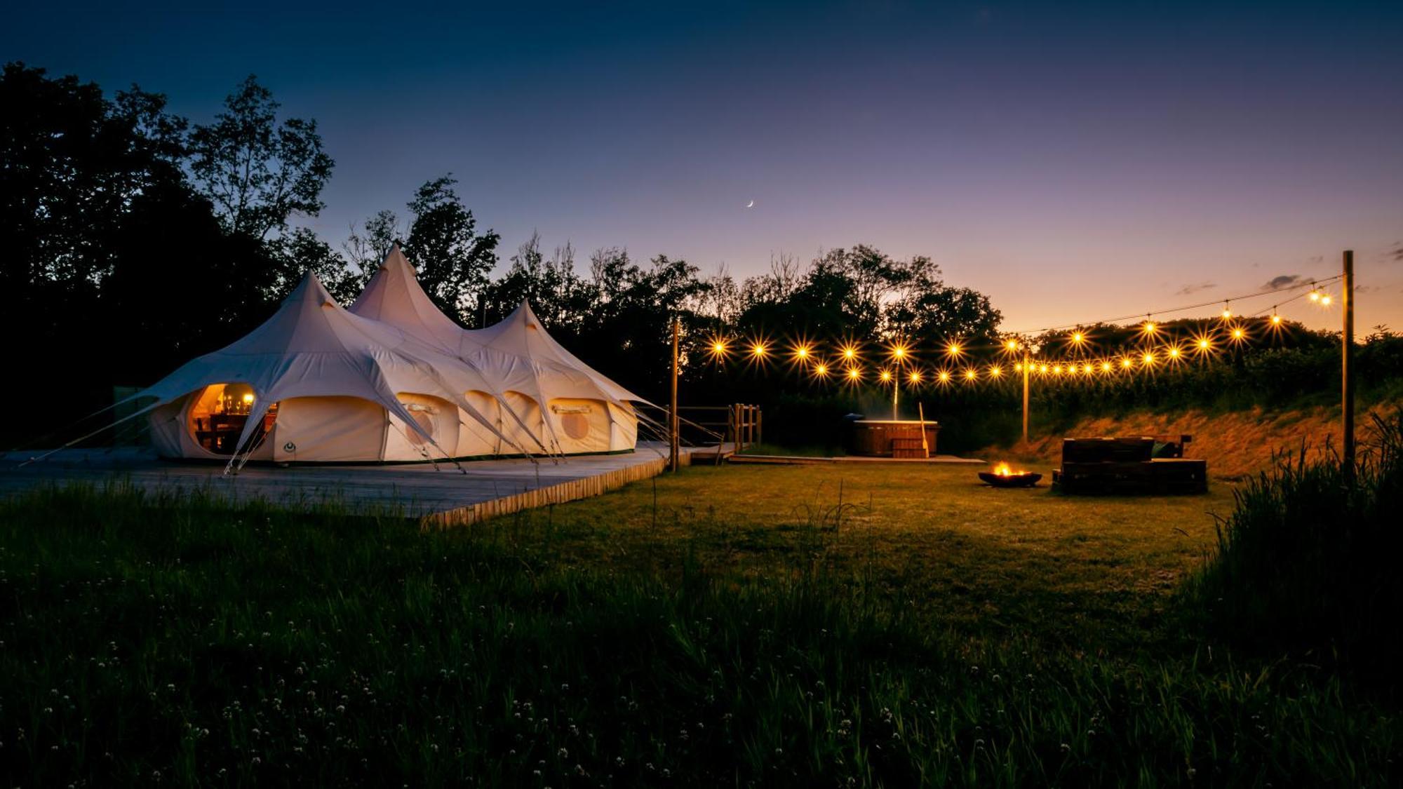Luxury Glamping Retreat In Battle Villa Exterior foto