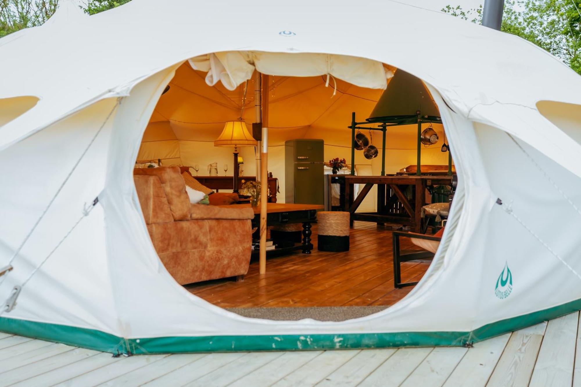 Luxury Glamping Retreat In Battle Villa Exterior foto