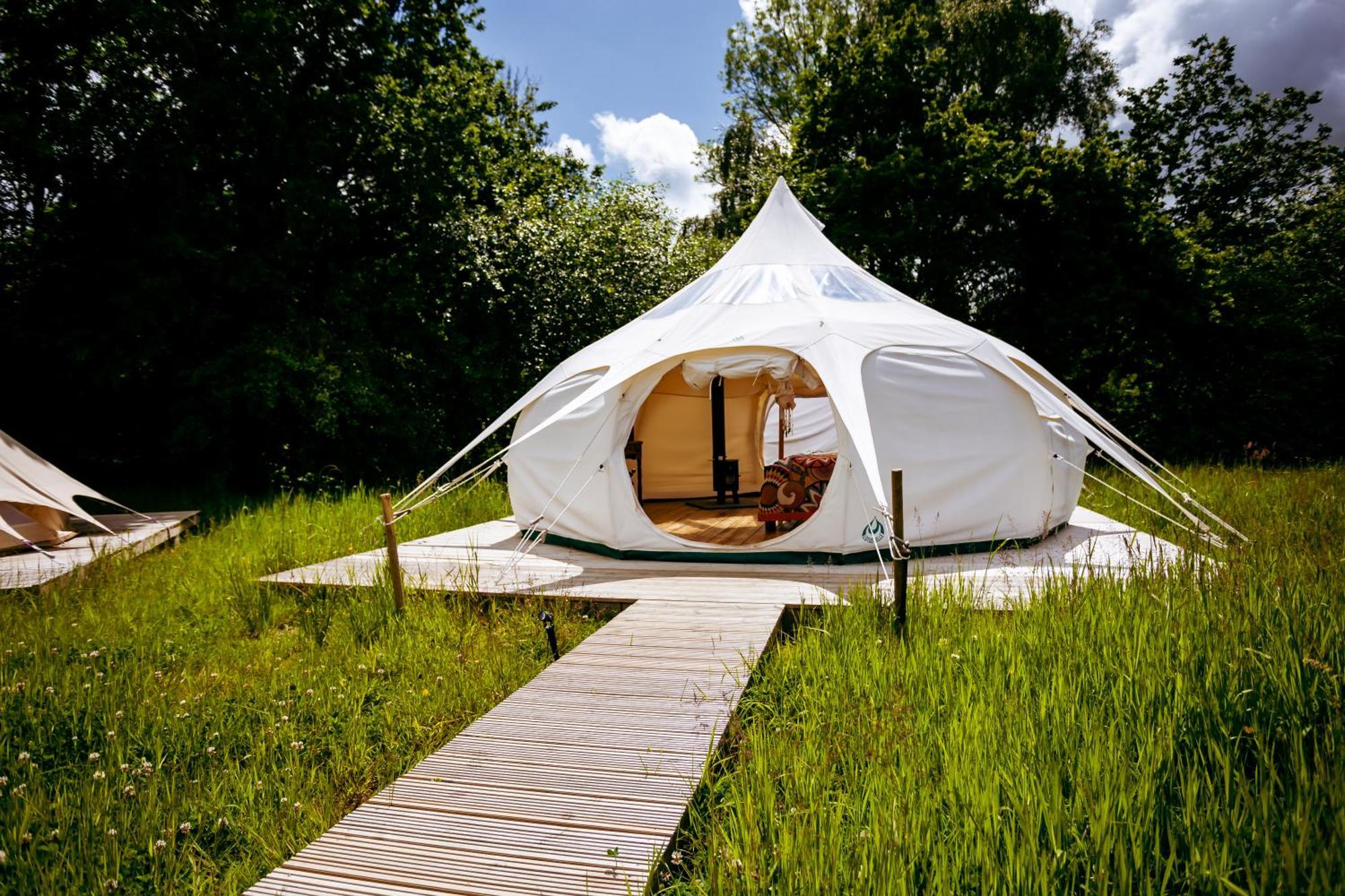 Luxury Glamping Retreat In Battle Villa Exterior foto