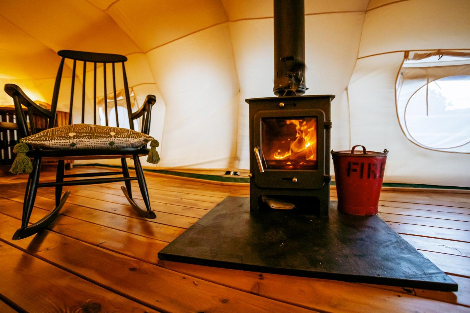 Luxury Glamping Retreat In Battle Villa Exterior foto
