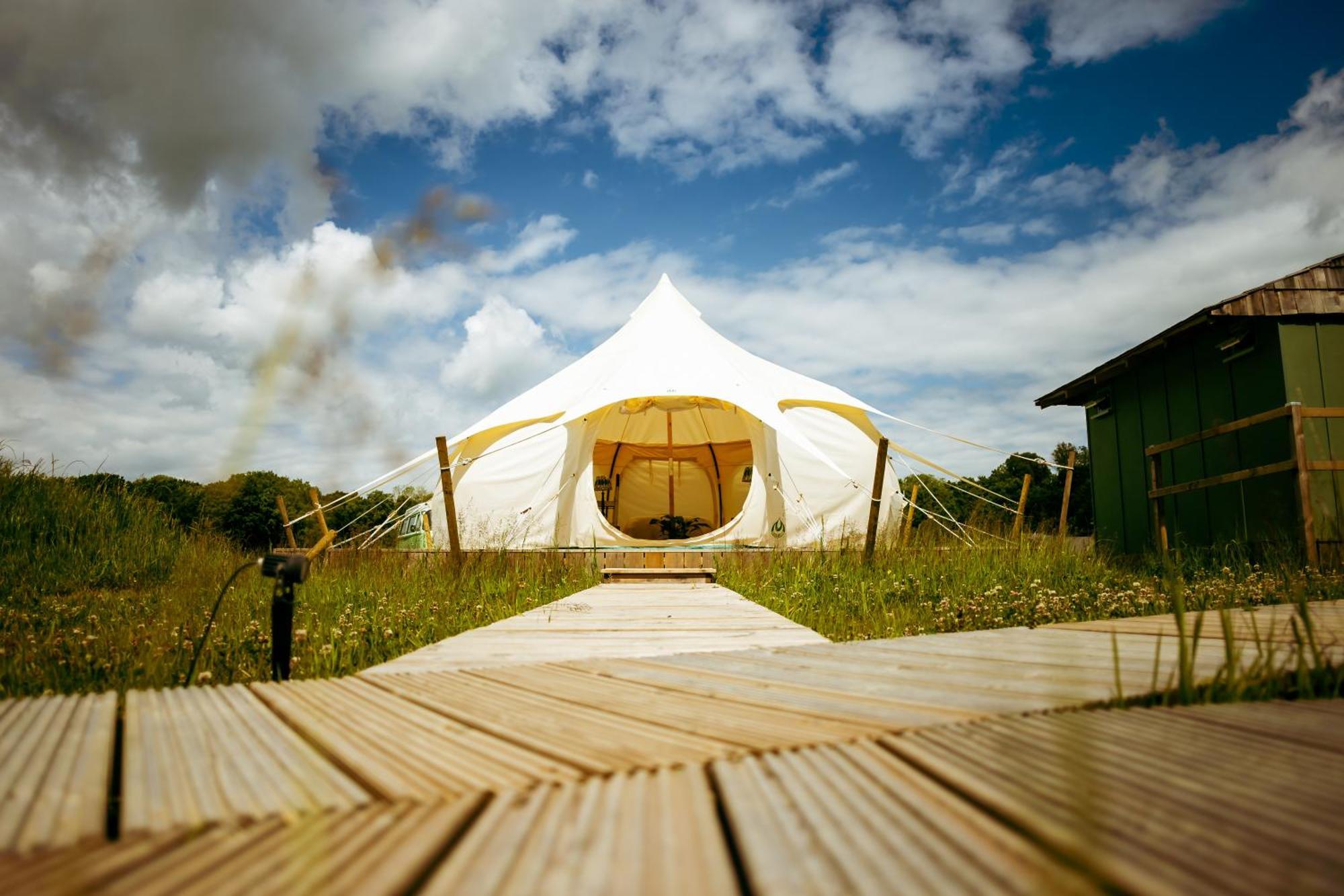 Luxury Glamping Retreat In Battle Villa Exterior foto