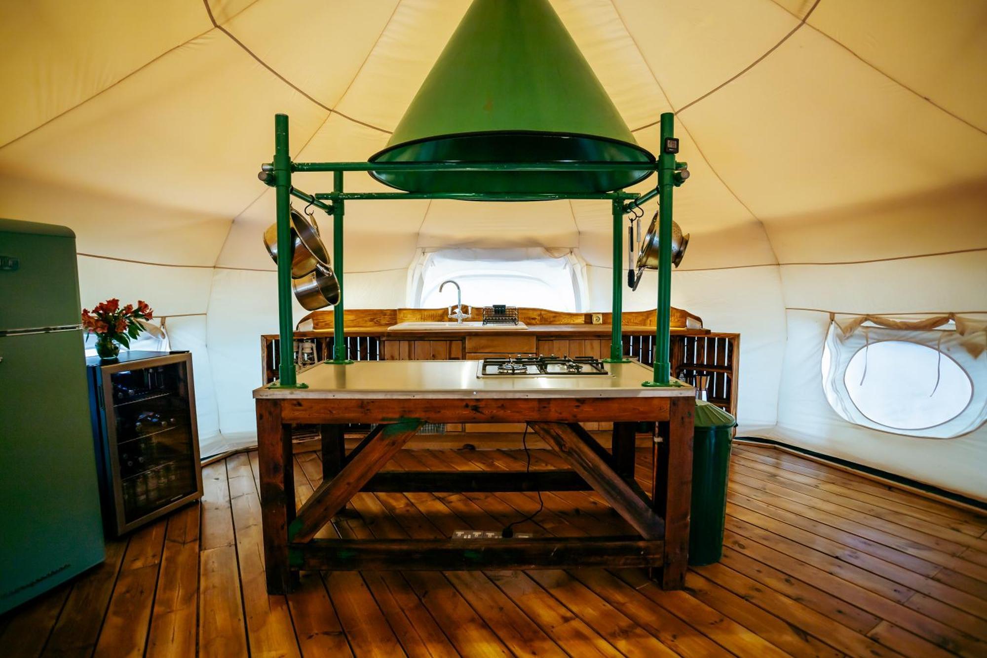 Luxury Glamping Retreat In Battle Villa Exterior foto
